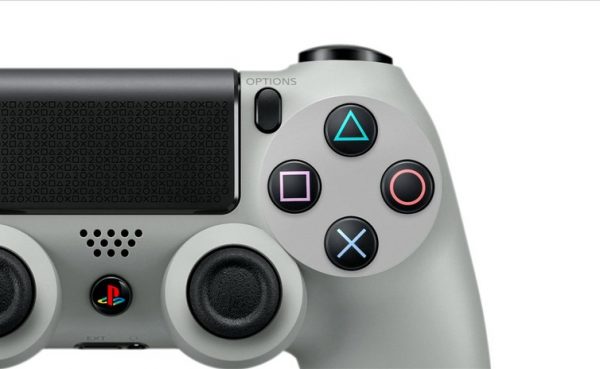Así es la PlayStation 4 20th Anniversary Edition [VÍDEO]